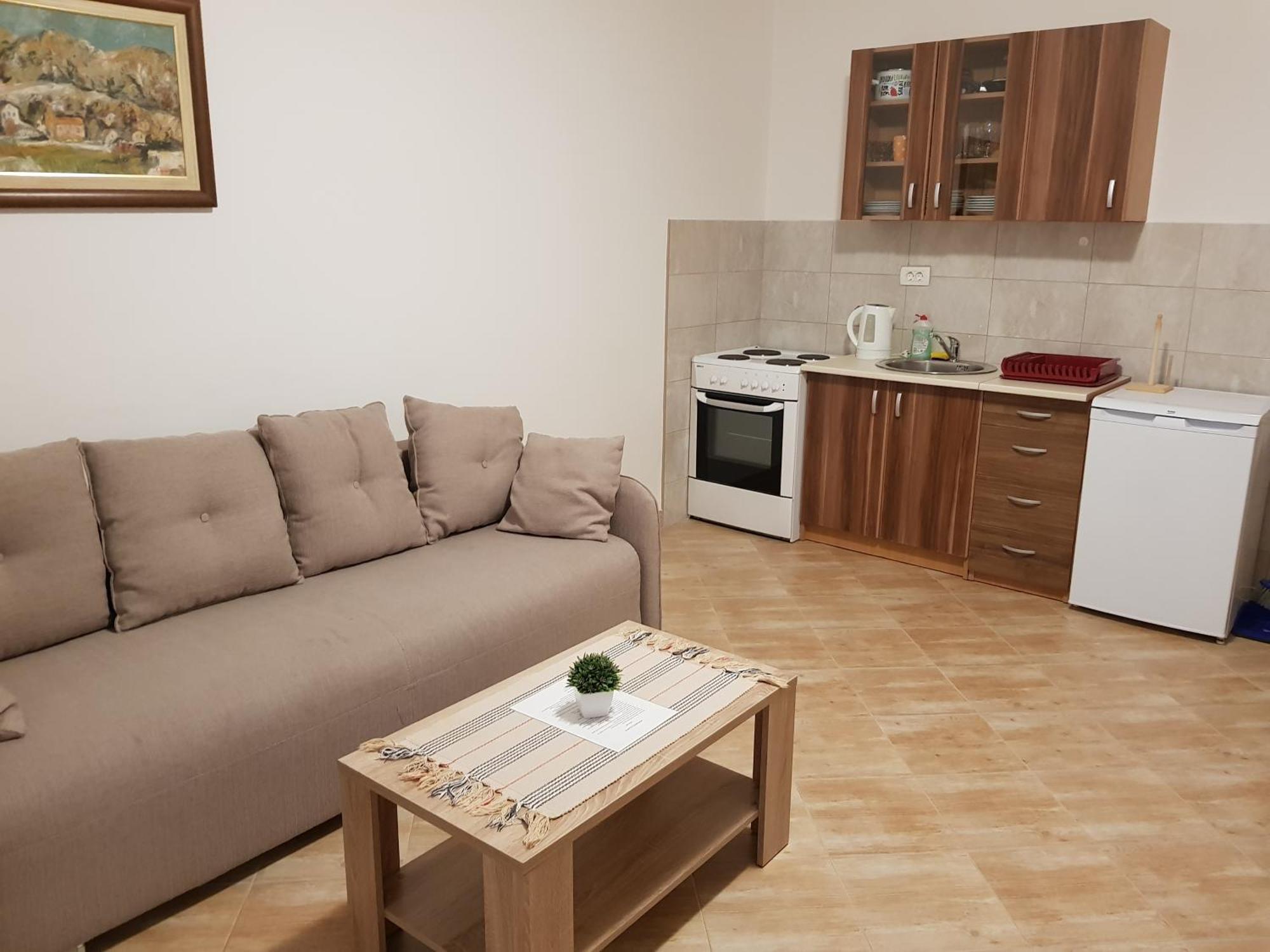Lazarevic Котор