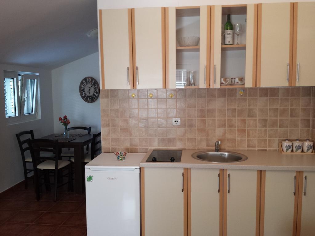 Appartement Lazarevic Kotor